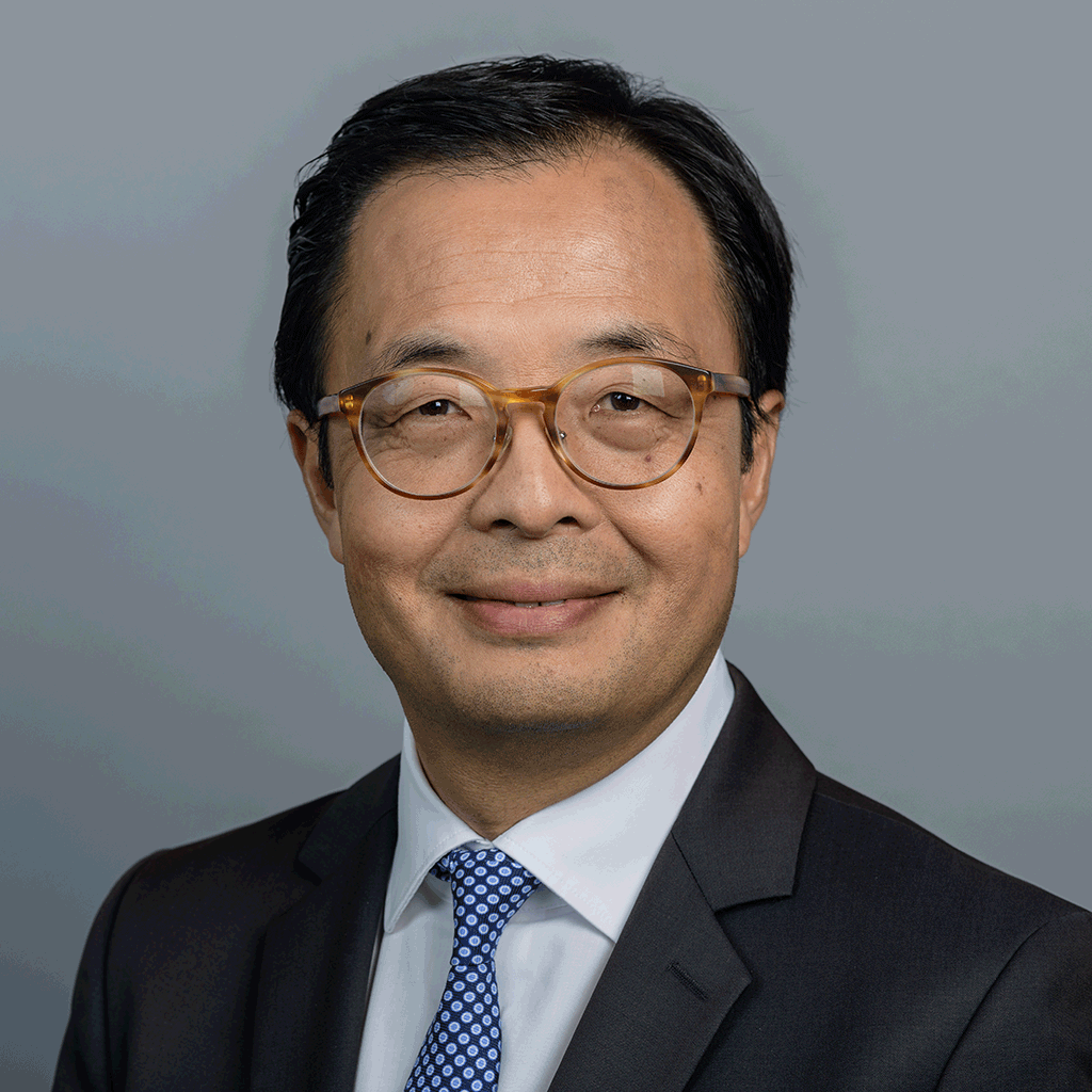 Mr Daniel Zou