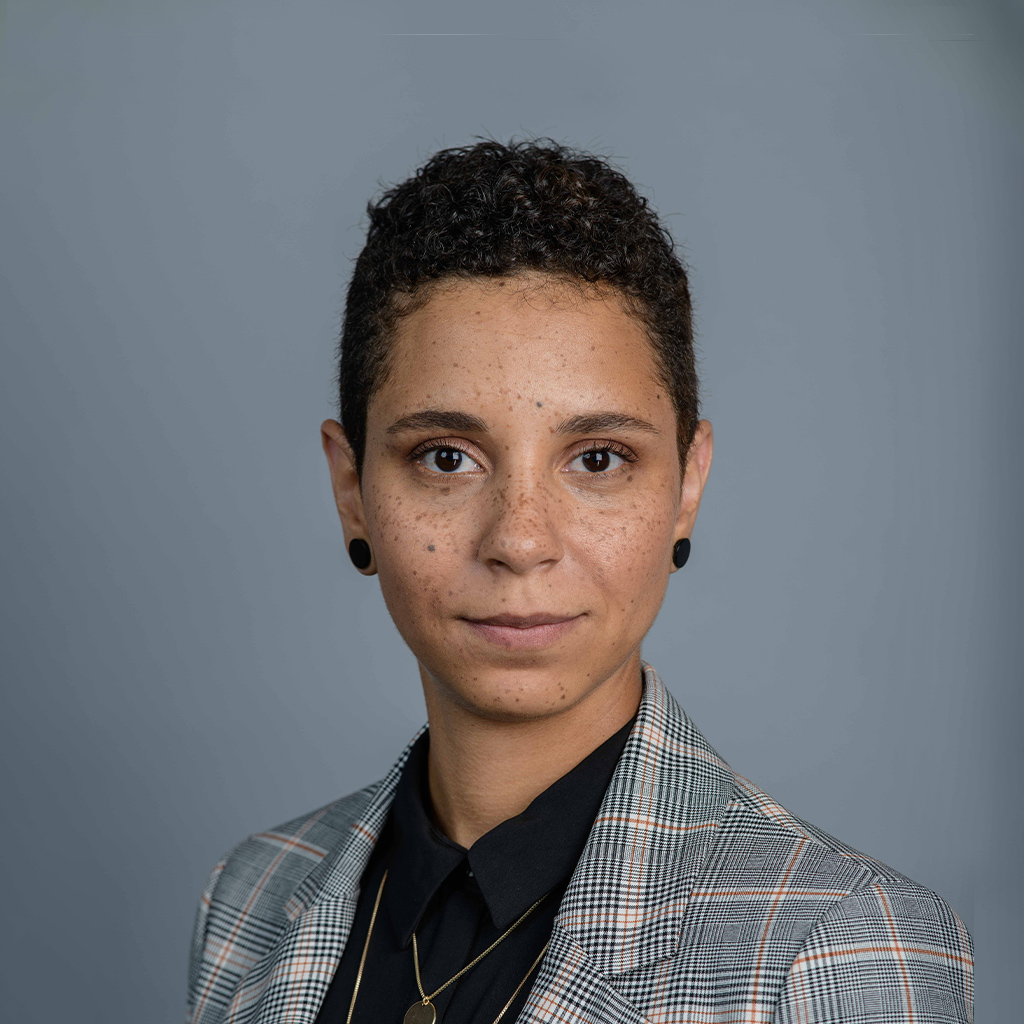 Mrs Mélanie Pitteloud