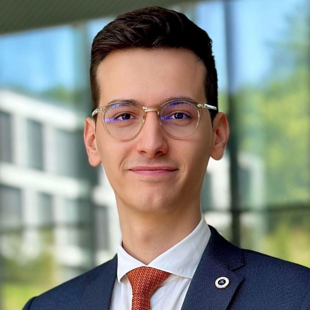 Mr Romain Saviaux
