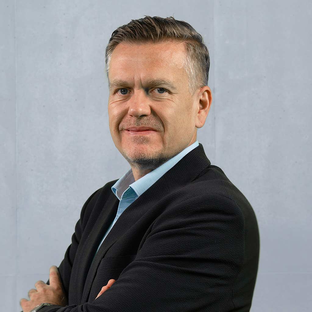 Dr Marc Stierand